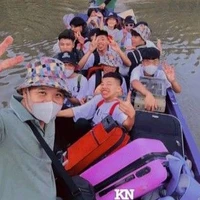 Cả team có bắp và hảo, có nhóm mới