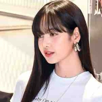 Lalisa Manobal [cô]