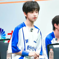 Dương Hàm Bác