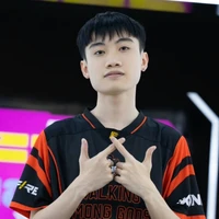 Huy Khang(Emma)