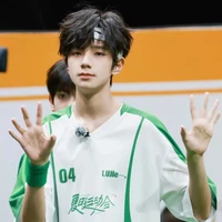Vương Lỗ Kiệt _ Anh