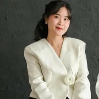 Ngô linh ( cj gái Dương)