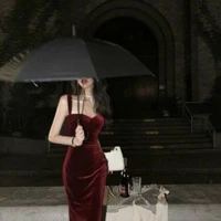 Mẹ anh