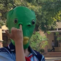 nhỏ hóng chuyện nhanh nhất thế giới 