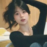 Ngô Túy Anh-bạn cô