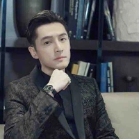 Ngọc Khánh Quân( ba cô)