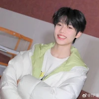 Lý Gia Sâm[LiJiaSen]