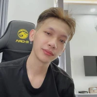 Red(Rin, Sếp Đỏ)
