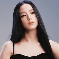 Kim Jisoo [ Chị ]