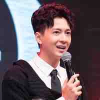 Vợ Hiếu (Ngô Kiến Huy)