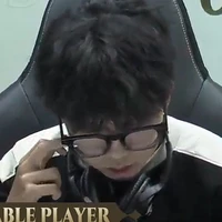 Hữu Đạt ( phượng hoàng lỏ)