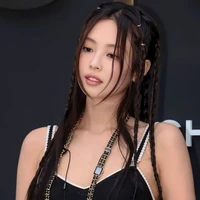 Kim Jennie(bff Chae)