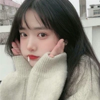 Hoàng Thùy Hân(bff nu9)