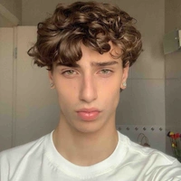 Aron Chloe