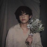 Kim Taehyung (V)