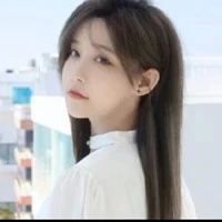 Vương Hiểu Giai - V