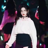 Diệp Thư Kỳ - D