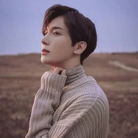 La Jung-Min Manobal ( ba cô )