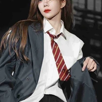 Thẩm mộng dao_Chị