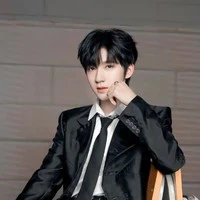 Hạ Tuấn Lâm_hắn⁵