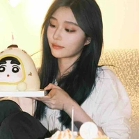 Vương Dịch_Nàng