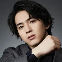 Parad🐺-E Hoa Nhài