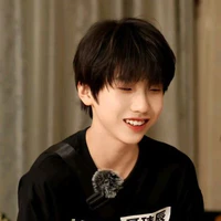 Nhiếp Vĩ Thần