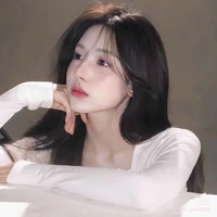 Hoàng/Trương Bích Ngọc