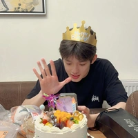 Quan Tuấn Thần - anh 