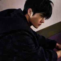 Vương Nhất Bác ( anh )  