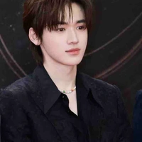 Tống Á Hiên 