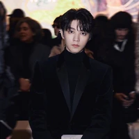 Vương Tuấn Khải ( TFBOYS )