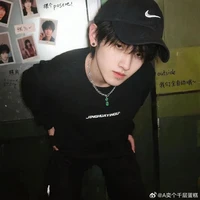 Tả Kỳ Hàm ( F4 Tứ Đại )
