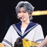 Tống Á Hiên"🐬"