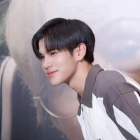 Fourth Nattawat(Nghị phi-Trịnh Nhật Tư)