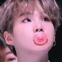 suga ( bé)