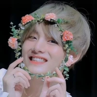 taehyung ( bé)