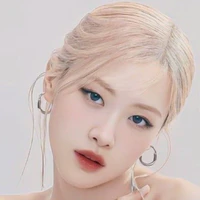 Chae young ( nàng)