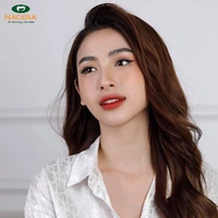 (mẹ Urata)