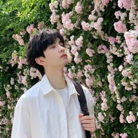 Hoàng Kim Ngưu ( Taurusne ) 21 tuổi