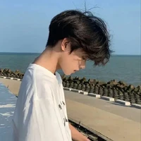 Phạm Song Ngư ( Pisiuu) 18 tuổi