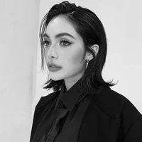 Charlotte Austin - cô