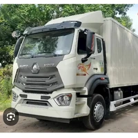 Xe tải thần thánh