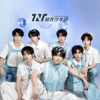 các anh công của F2