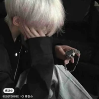 Lục Bảo Minh_na9