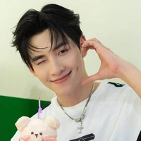 Huỳnh Hoàng Hùng { Gemini Hùng Huỳnh}