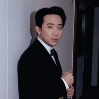 Huỳnh Trấn Thành { Trấn Thành }