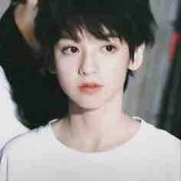 Dương Hàm Bác