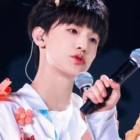 Trương Trạch Vũ ( ZhangZeYu )