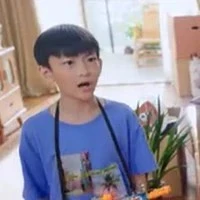 Đinh Tuấn Phong (em trai Đinh Tiễn)